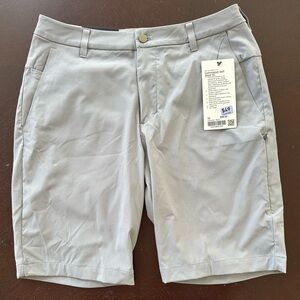 Lululemon Athletica Classic Fit Golf Shorts - Light Gray